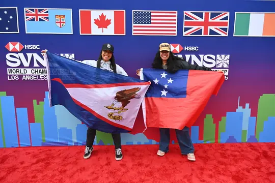Fans with American Samoa and Samoa flags at HSBC SVNS Los Angeles